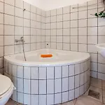 Semesterbostad Kuca Deleut *