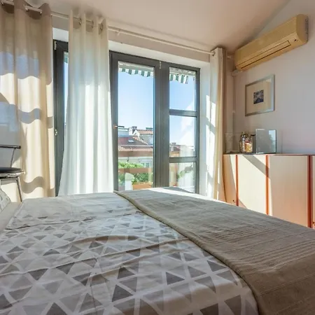 Dom wakacyjny Kuca Deleut