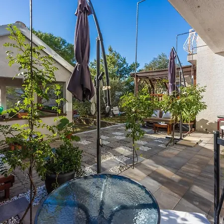 Holiday home Kuca Deleut Novi Vinodolski